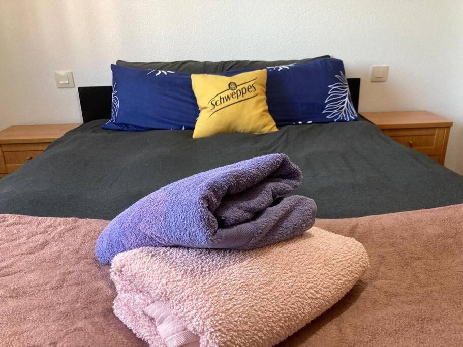 Silencioso, Luminoso Y Familiar Apartamento Appartamento Madrid Esterno foto